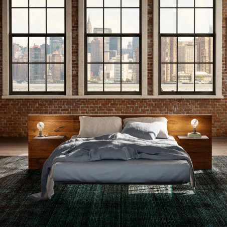 Lago - Lit Air Wildwood - Freestanding