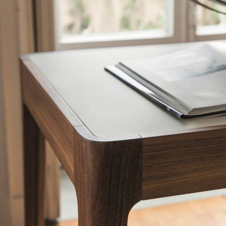 Porada - Afrodite Desk