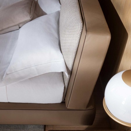 Molteni&C - Aldgate Bed