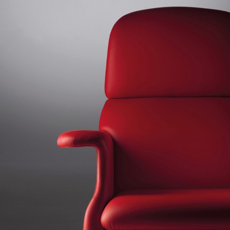 Poltrona Frau - Sanluca Armchair