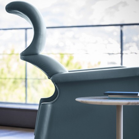 Poltrona Frau - Sanluca Armchair