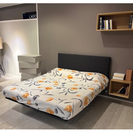 Lago - Fluttua Bed with Upholstery