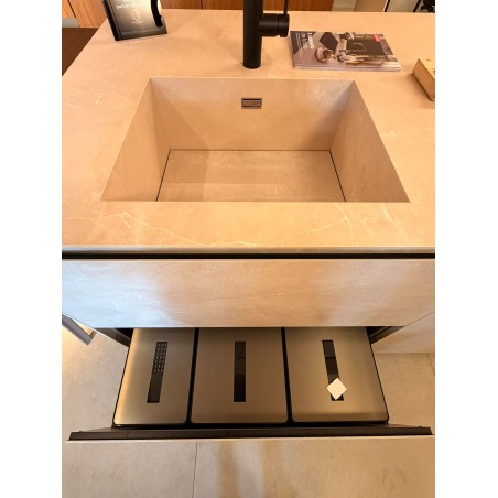 Modulnova - Cuisine Vertical Milltech